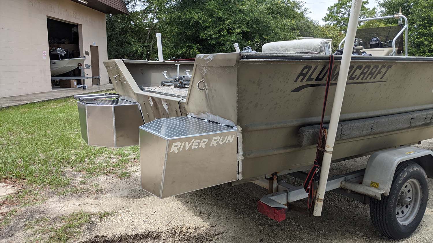 Large Boat Pods Weld On - RiverRunMarine